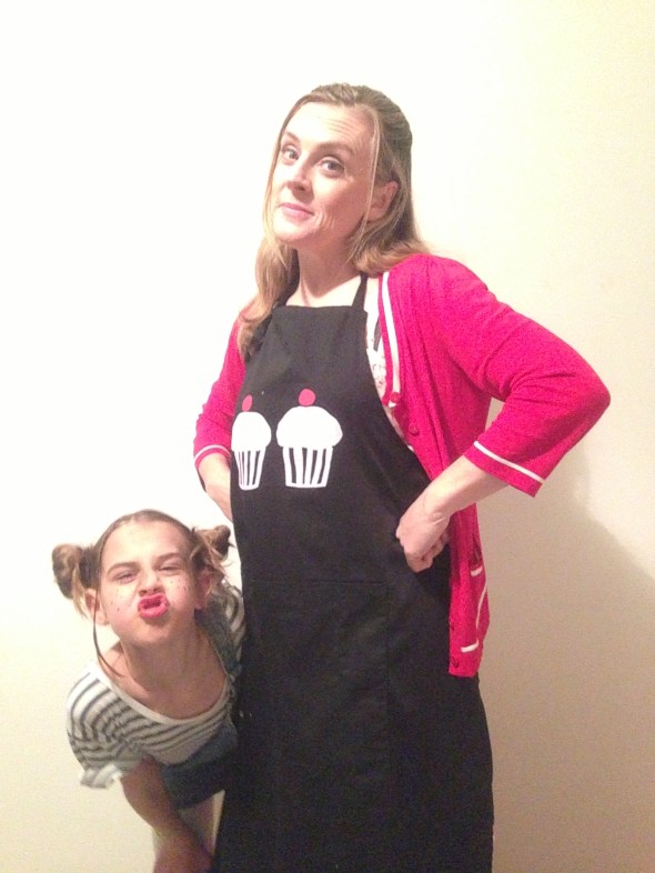 Lou &amp; Wednesday Kids in the Kitchen